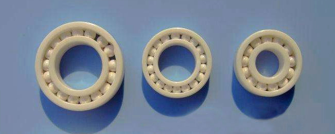 Шарикоподшипники ISO 16949 500℃ ZrO2 1300 HRC полностью керамические 0